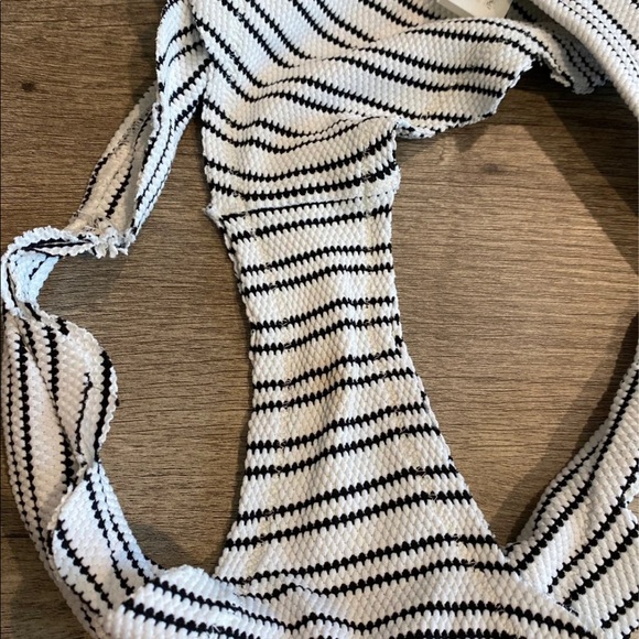 (S) Abercrombie & Fitch Striped Textured Bikini Bottoms Small Black White - Picture 4 of 9